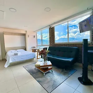Apartamento Apto Familiar In Poblado, Medellín